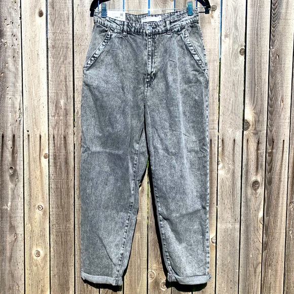 Garage 80s Mom Jeans - Gray SZ 28 - Picture 1 of 6
